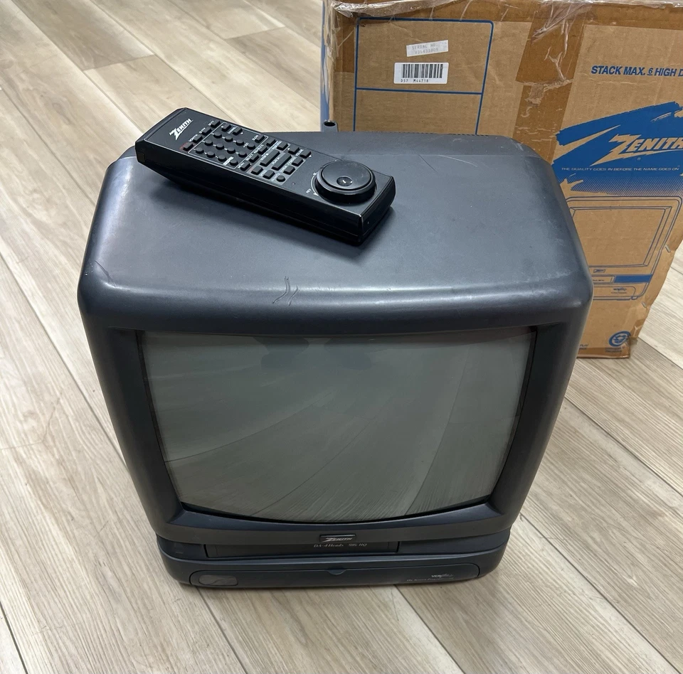 Zenith SMV1341S 13” TV/VCR Combo 📺 Works – With Box & Remote – VCR Needs Repair - Image 1 of 4