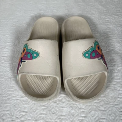 Босоножки Wonder Nation Butterfly Fade Slide Gils размер (2-3) бежевые. - Изображение 1 из 4