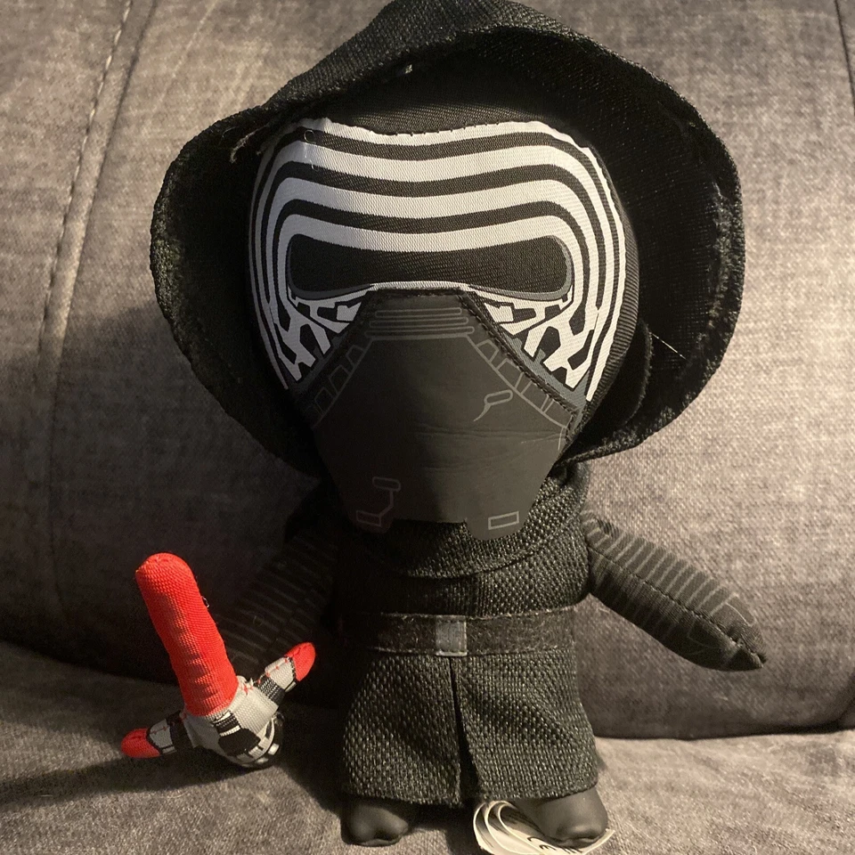 Muñeco de peluche súper deforme Kylo Ren Star Wars Force Awakens juguete de peluche con licencia Foto 1 de 4