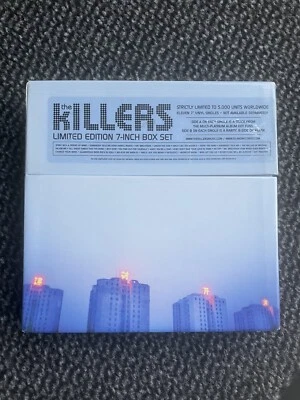 THE KILLERS - NEW 11 x VINYL 7 INCH LIMITED BOX SET No 1709 of 5000 - unplayed. - Bild 1 von 3