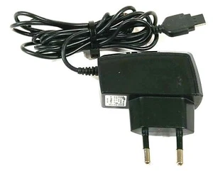 Samsung ATADM10EBE AC / Dc Alimentation Adaptateur 5V 0.7A Original Chargeur - Photo 1 sur 2