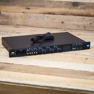 Focusrite Saffire PRO 40 FireWire Audio Interface w/Neutrik Connectors U257245 - Picture 1 of 7