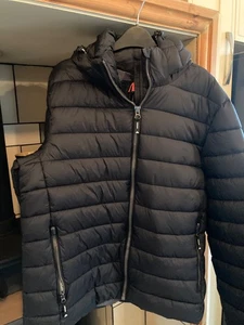Superdry Hooded Puffer Black 21" pit to pit nuevo con etiquetas - Imagen 1 de 6