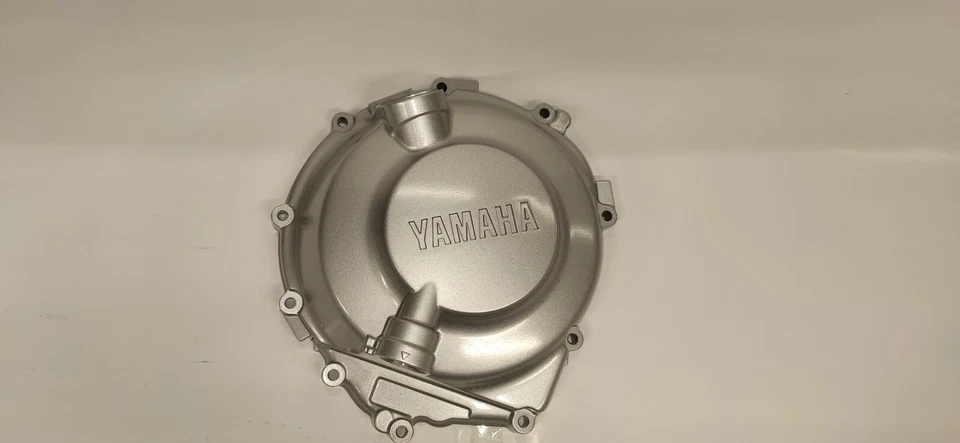 Carter frizione Yamaha YZF R6 dal 1999 al 2001 5EB-15421-01 - Immagine 1 di 1