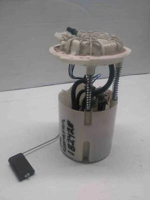 Conjunto de bomba de combustible Dodge Caravan 2011-2018 OEM 3,6 Foto 1 de 4