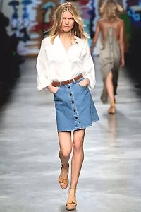 CHLOE RUNWAY pristine USED button front denim jean skirt 44 US 8 10 - Picture 1 of 6