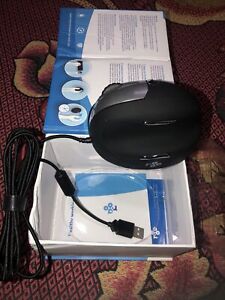 R-GO HE Ergonomic Mouse Large Right Hand Wired RGOHELA