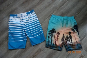 2 Badeshorts Jungen, Gr. 170/ 176 "Neu" - Bild 1 von 5