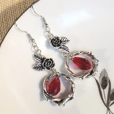 Pendientes Vampiro Gótico Sangre Rojo Cristal Lágrima Rosas Vides Muertas Esmalte Plata Foto 1 de 4