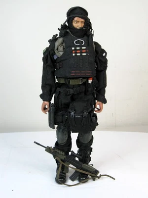 Hot Toys DID Dragon 1:6 Seal Team 2 Halo Night Ops Figure - Image 1 of 4
