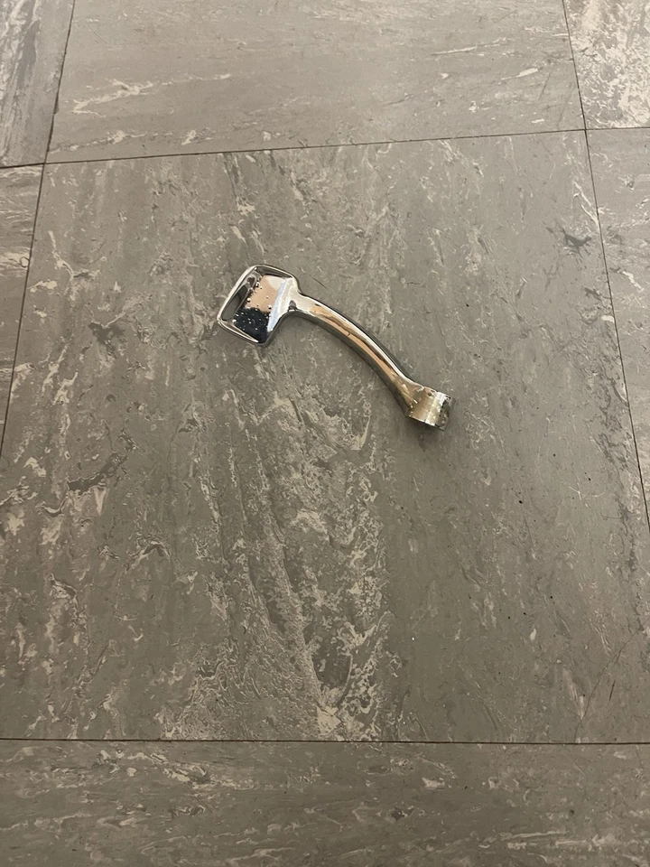 Ford Zodiac MK3 1962-1966 - Tirador de puerta interior (mano izquierda) Foto 1 de 1