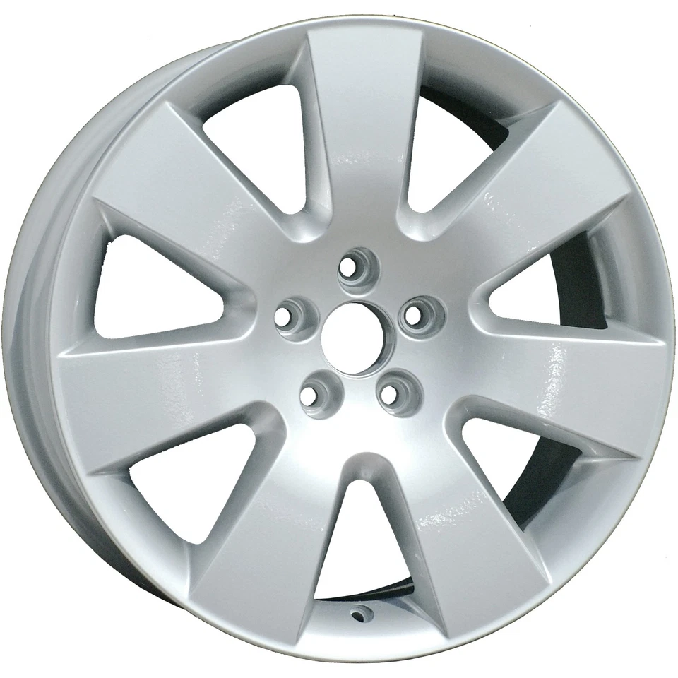 18x8 7 Spoke Refurbished Aluminum Wheel Painted Silver 560-58781 - Image 1 of 1