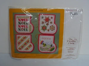 Vintage 1982 The Creative Circle Christmas Felt Mini Stockings Embroidery SALE - Picture 1 of 6