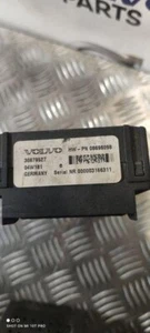 Cassetta fusibili VOLVO XC70 CROSS COUNTRY 30679527 2.40 Diesel 136kw 18305454 - Foto 1 di 1