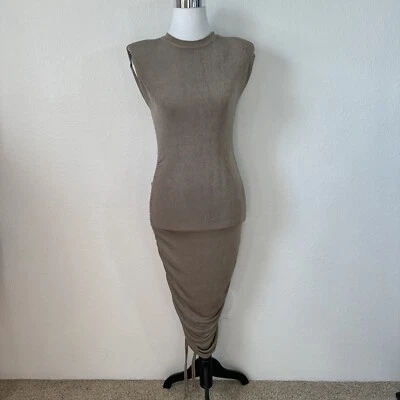 Vestido de cóctel tejido brillante acanalado caqui Evangeline colección MISHA NUEVO CON ETIQUETAS talla 4 Foto 1 de 4