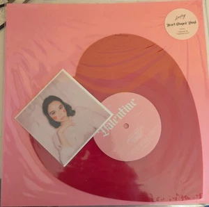 Laufey Valentine Heart Shaped Vinyl Limited Edition LE #0041/5000 New - Picture 1 of 1