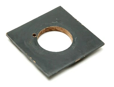 Graflex 2-1/4 x 3-1/4" (2x3") WOODEN Lens Board For Copal #0 With Hole 31.3mm. - Image 1 of 2