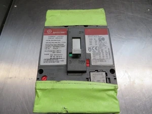 GE SELA36AT0100 Circuit Breaker 100A - Picture 1 of 5