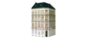 AUHAGEN 11398 HO Scale Corner Residential & Commercial Building  - Picture 1 of 3