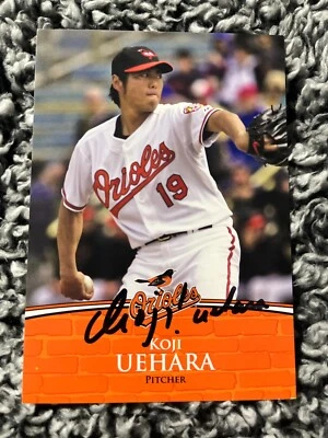 BALTIMORE ORIOLES KOJI UEHARA SIGNED TEAM EXCLUSIVE POSTCARD Foto 1 de 2