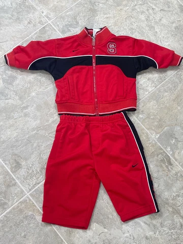 North Carolina NC STATE WOLFPACK NIKE 3-6M Infant Child Jump Track Suit Jacket Cover