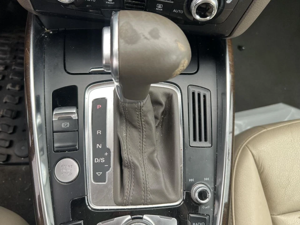 Q5        2013 Transmission Shift 211591 Foto 1 de 4