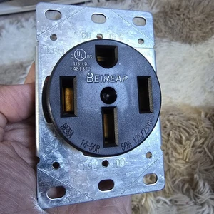 NEMA 14-50R Toma de corriente 50A 125/250V 3P4W Receptáculo de puesta a tierra EV - Imagen 1 de 7