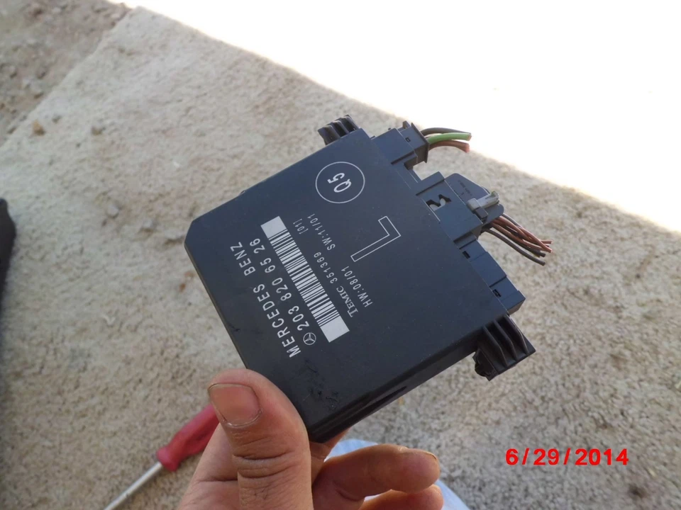 2001-2005 Mercedes-Benz W203 C55 C320 C240 C32 AMG door control module RAER LEFT - Image 1 of 1
