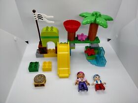 LEGO DUPLO 10513 Jake Neverland Pirates Jake's Hideout set