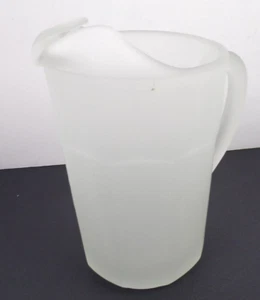 Vtg Tiara Indiana Glass Frosted Satin Paneled Patio 56 oz Pitcher 8 1/4" Tall - Picture 1 of 5