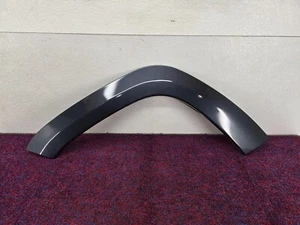 JEEP GRAND CHEROKEE SRT 11-21 OEM DRIVER LEFT FENDER ARCH MOLDING FLARE TRIM - Picture 1 of 8