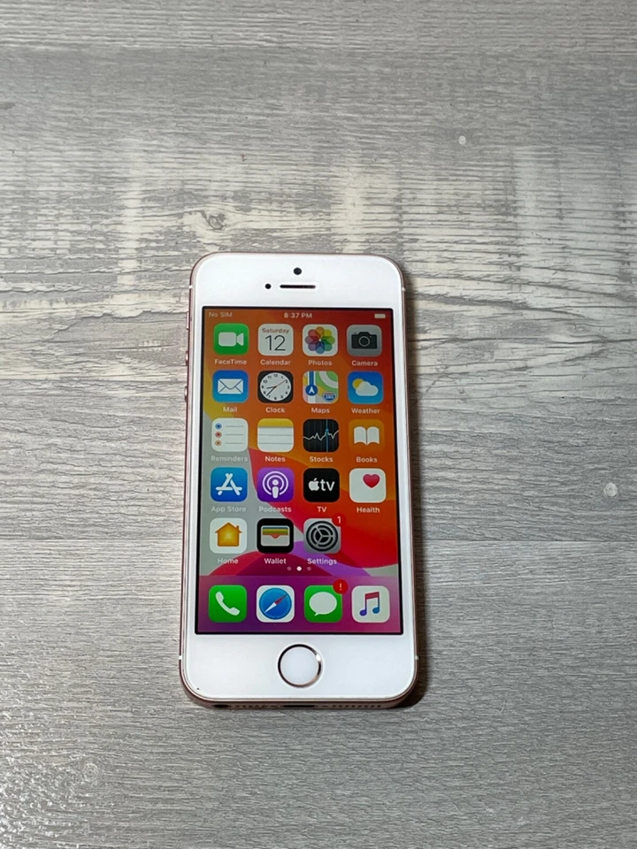 Apple iPhone SE 1st Gen. - 16GB 32GB 64GB 128GB - Unlocked AT&T T-Mobile - Image 1 of 1