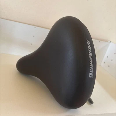 sillín bridgestone negro Foto 1 de 4