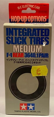 Tamiya 53139 Integrated Slick Tires Medium F-1 Rear 3640 R/C Electric Car - Immagine 1 di 2