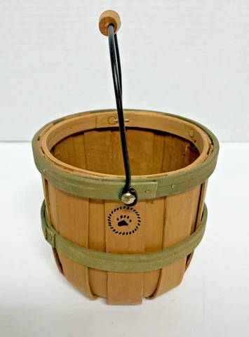 Boyds Bear Paw Small 4" Diameter Bushel Basket Metal and Wood Handle 3.5" Tall Cover