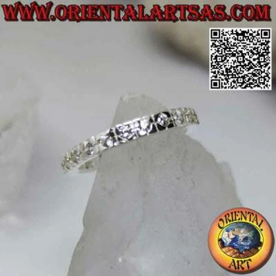 Anello in Argento 925‰ fedina squadrettata "veretta" con zirconi bianchi incasto - Immagine 1 di 4