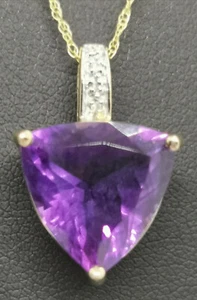 Stunning 6ct Amethyst and Diamond Accent Pendant and Chain in 9ct Yellow Gold - Picture 1 of 5