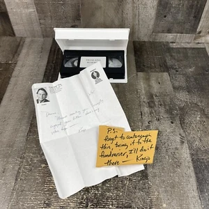 RAR Frank King "Kingo" White Collar Comedian handsignierter Brief mit VHS-Kassette - Bild 1 von 11