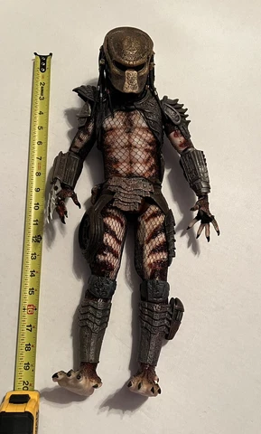 NECA PREDATOR 2 MASKED CITY HUNTER Alien 18" 1/4 Scale action figure Cover