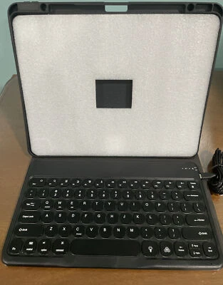 Pro Case With Keyboard- For iPad Pro 11” - Image 1 of 4