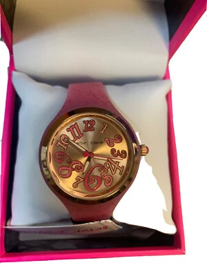 Betsey Johnson, Reloj Damas Oro Rosa con Pulsera Silicona Brillo  Foto 1 de 4