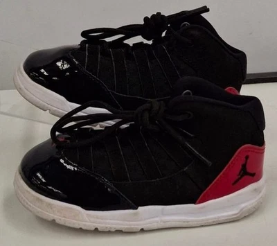 Nike Niños Air Jordan Max Aura BT Negro Y Rojo Talla 7 Zapatos Foto 1 de 4