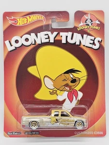 Hot Wheels BDT06 1:64 Pop Culture Looney Tunes Speedy Gonzales Customized C3500 - Picture 1 of 6