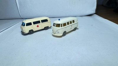 Wiking 1:87 HO scale VW Volkswagen Transporter T1 T2 Red Cross - Image 1 of 4