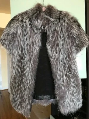 Chaleco de piel talla S en muy buen estado Foto 1 de 4