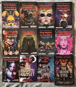 Lot of 12 Five Nights at Freddie's* Fazbear 1-8, + 4 more * Scott Cawthon * TPB - Bild 1 von 2