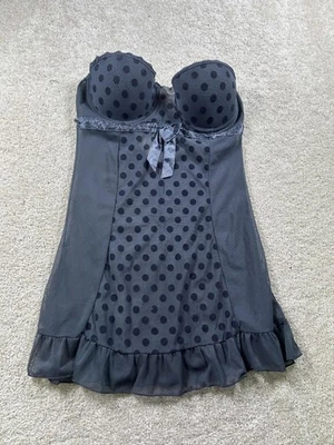 Lencería Babydoll Rampage Intimates para mujer mediana a lunares malla con volantes lazo Foto 1 de 4