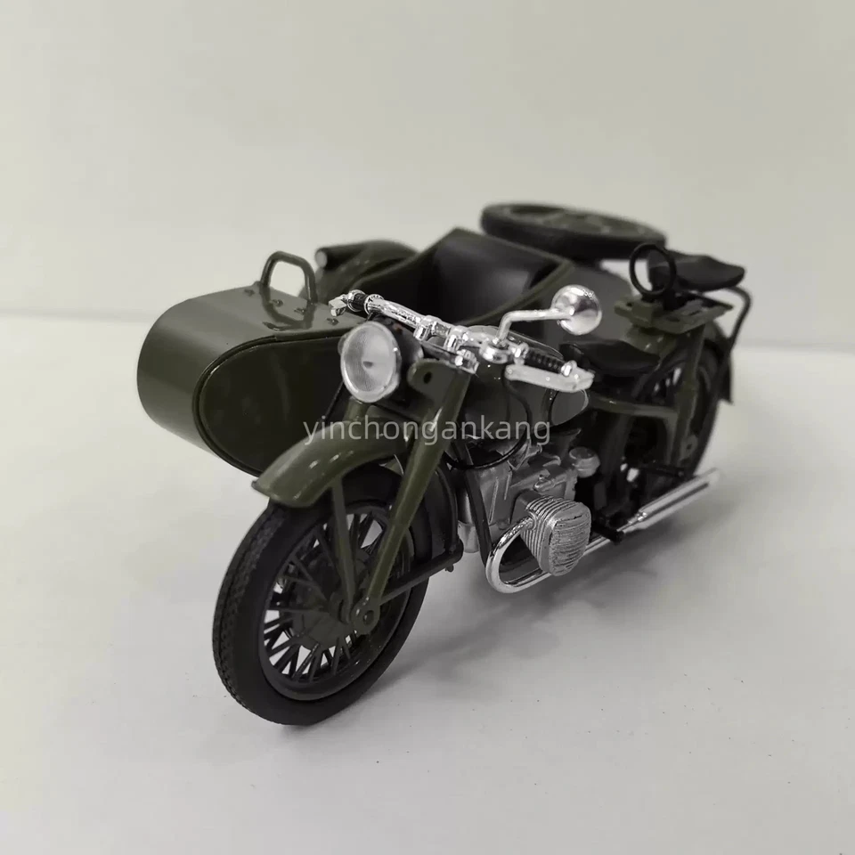 IXO 1:24 IMZ M72 URAL 3N Tricycle Plastic Model - Image 1 of 4