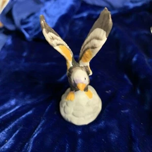 Ceramic AMERICAN BALD EAGLE On Rock Wings 2.5”T x 1.25” W MINI FIGURINE NIB - Picture 1 of 7