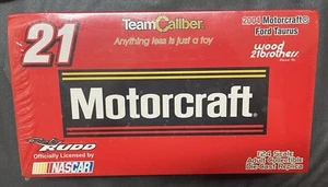NASCAR - Team Caliber Ricky Rudd #21 2004 Ford Taurus 1:24 Scale - Picture 1 of 5